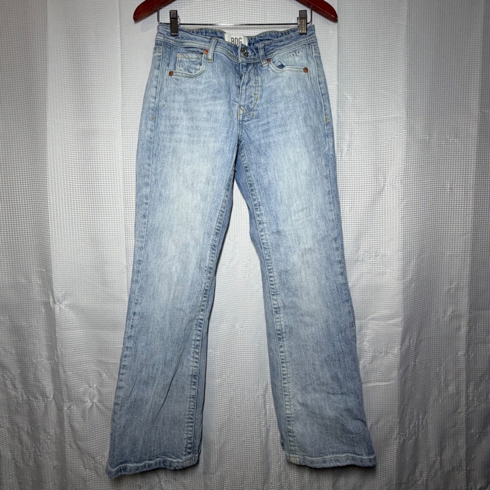 BDG Urban Outfitters Jeans 26W Light Wash Denim Button Fly Straight Leg Y2K
